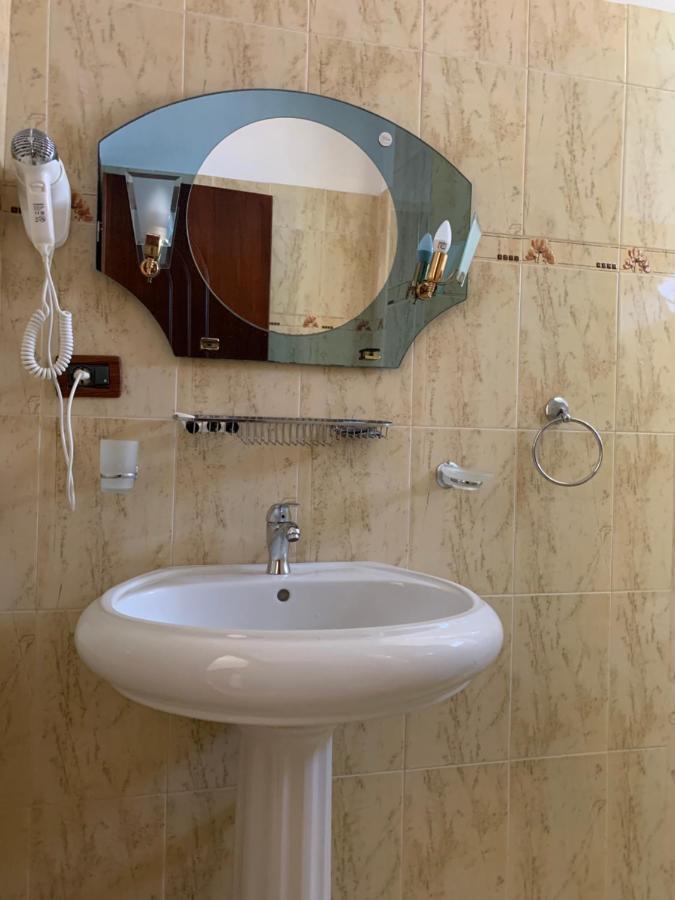 The First Hotel Saranda المظهر الخارجي الصورة