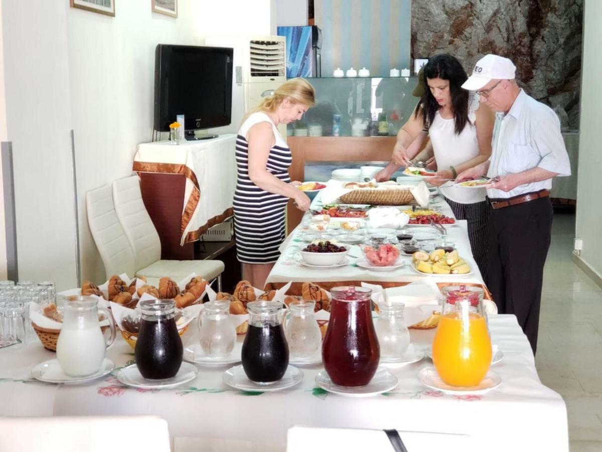 The First Hotel Saranda المظهر الخارجي الصورة