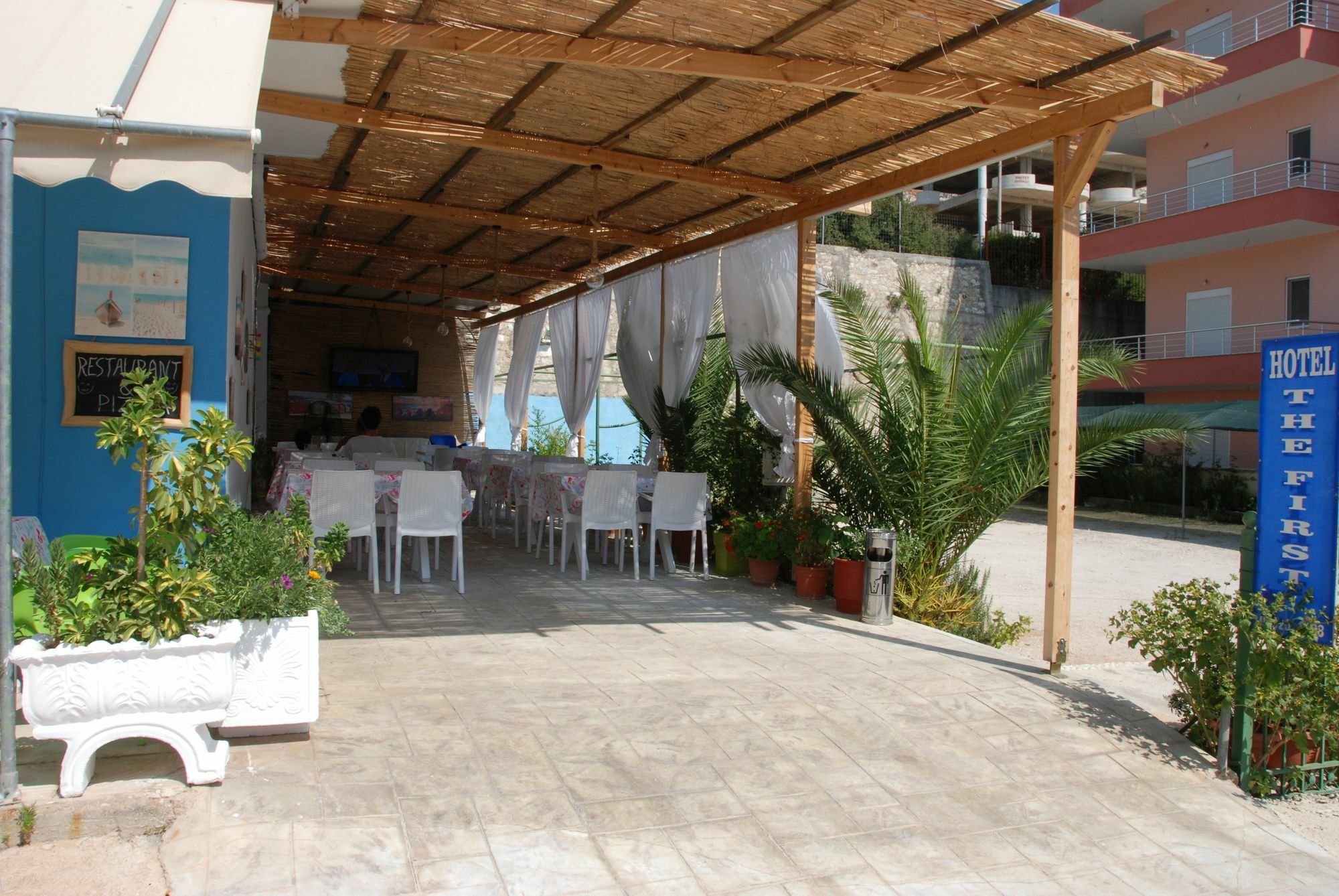 The First Hotel Saranda المظهر الخارجي الصورة